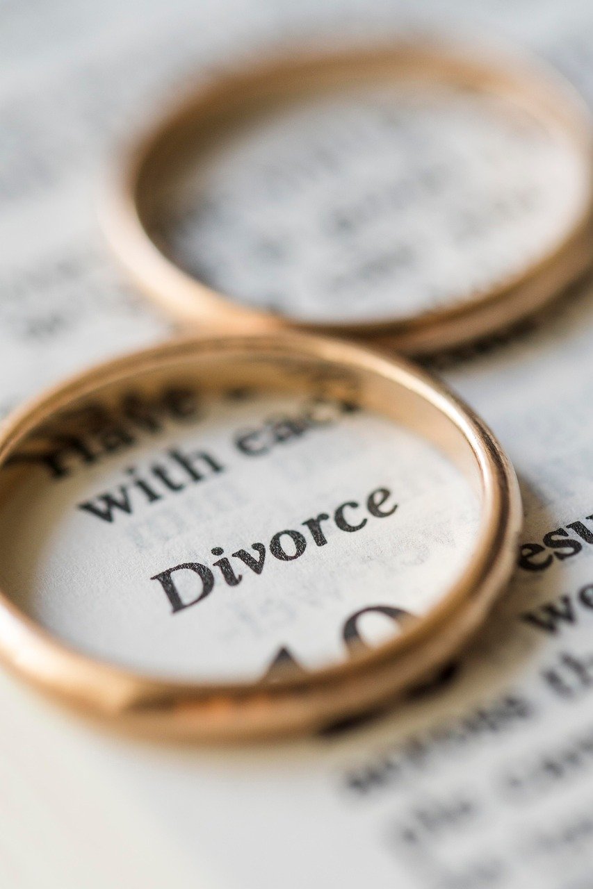 divorce-separation-breakup-9826062