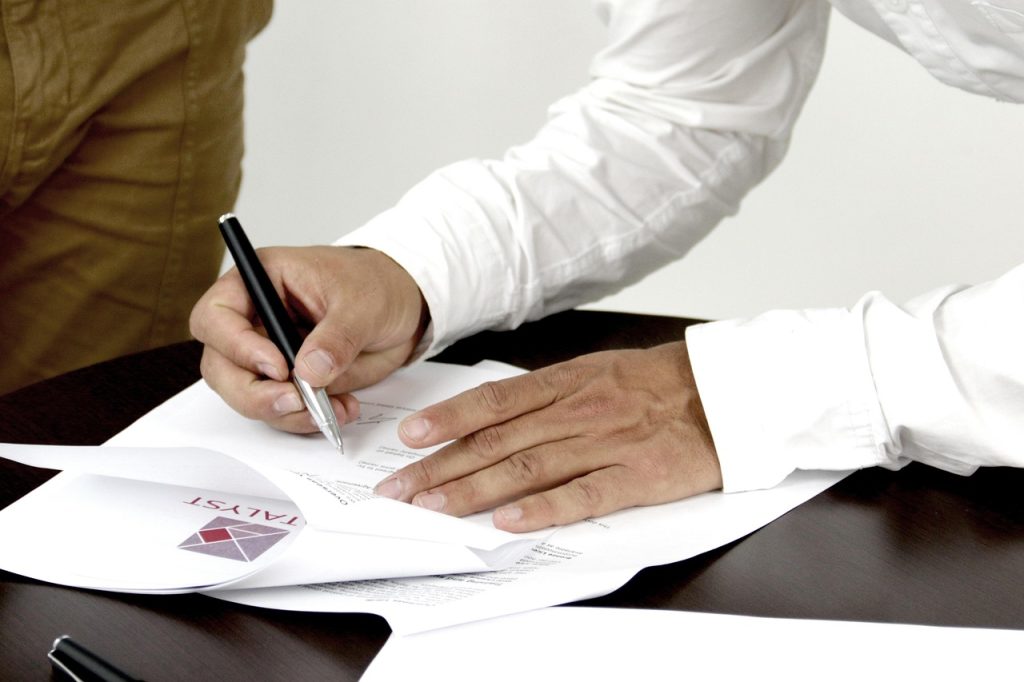 firm-contract-2003808